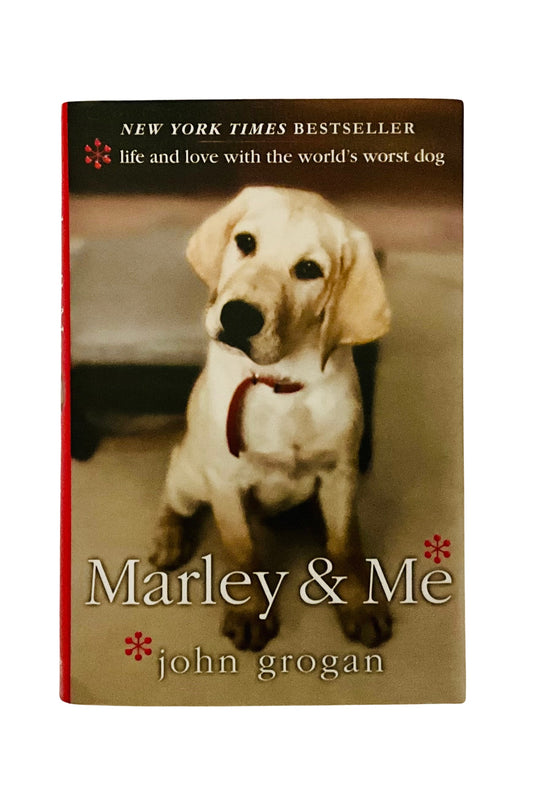 Book cover of 'Marley & Me' with photo of a dog on a white background