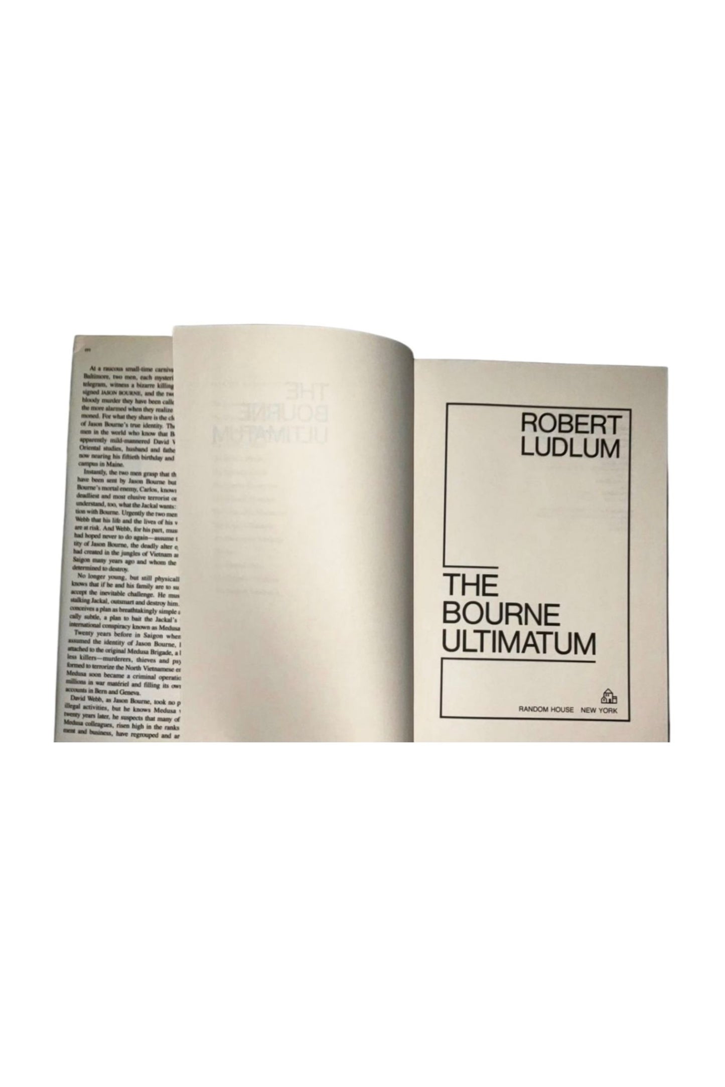 The Bourne Ultimatum 1990 First Edition HCDJ