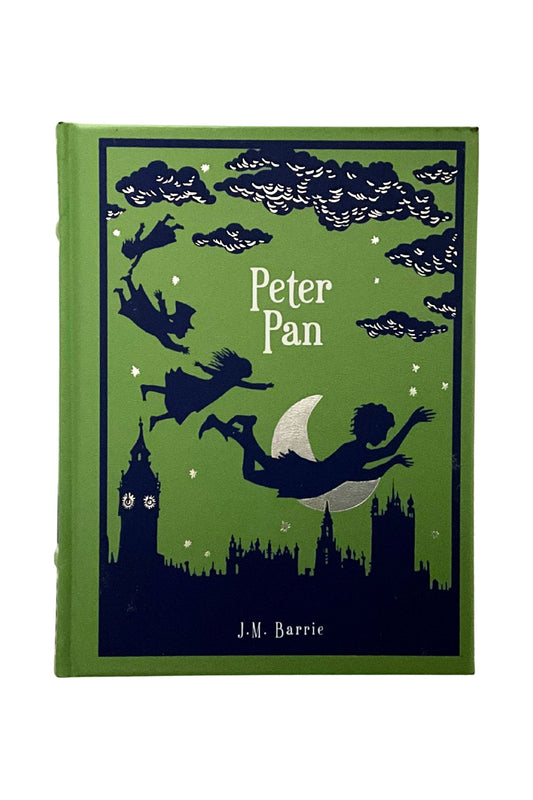 Book cover of 'Peter Pan' with silhouettes of characters against a green background