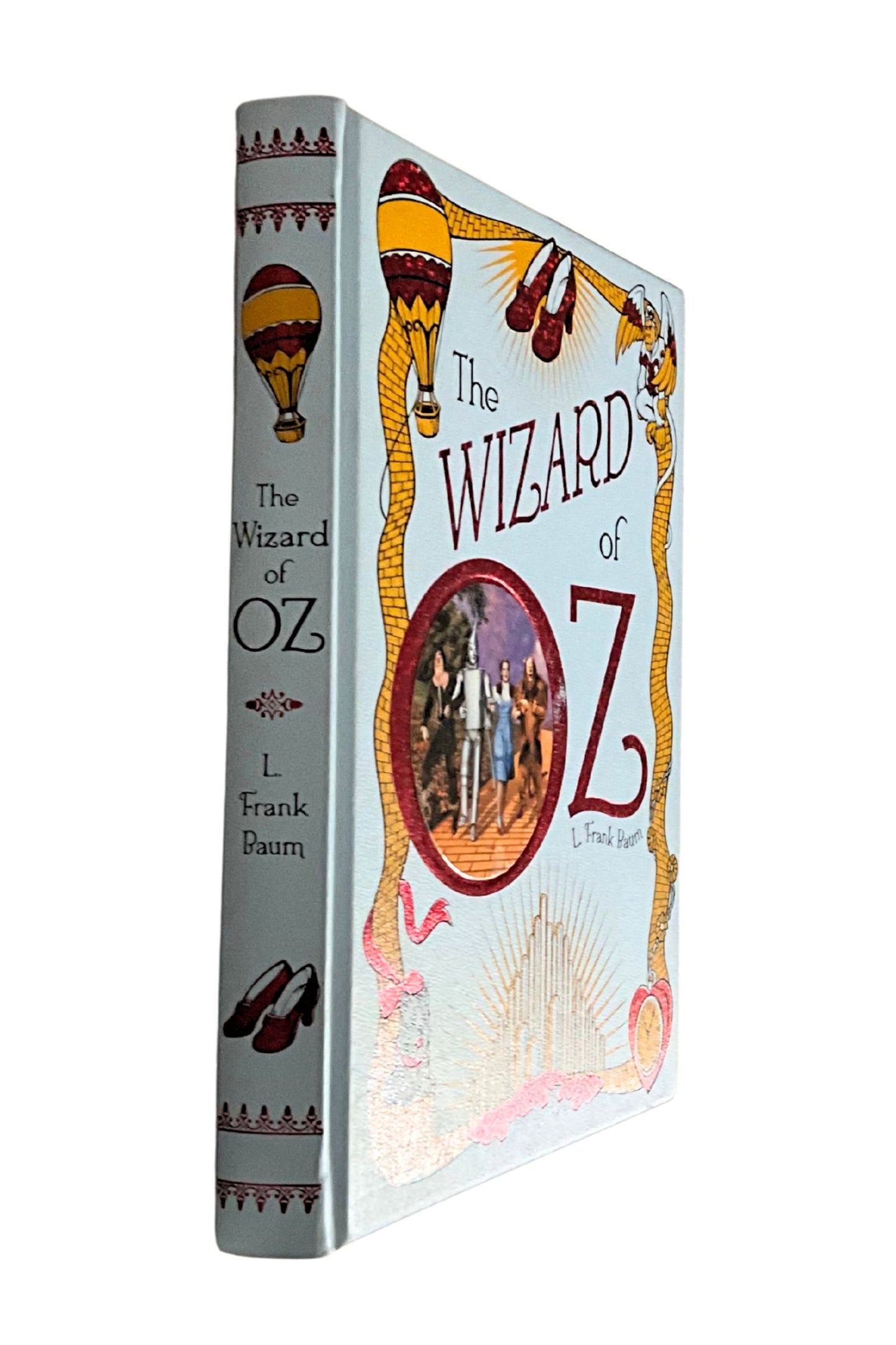 Book titled 'The Wizard of Oz' with colorful cover design on a white background